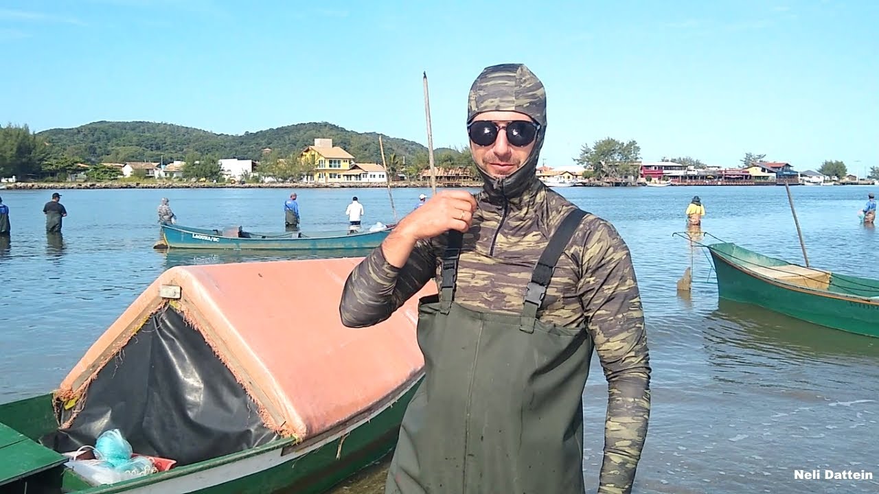 Laguna - SC, 22/05/21, Pesca de Tarrafas com botos, Molhes da Barra, Pesqueiro Tesoura.