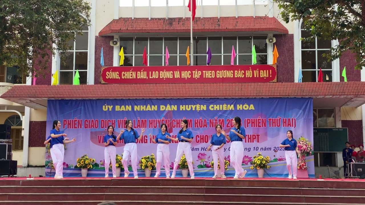 NHẢY NHỮNG TRÁI TIM VIỆT NAM - NGÀN ƯỚC MƠ VIỆT NAM - THPT CHIÊM HÓA