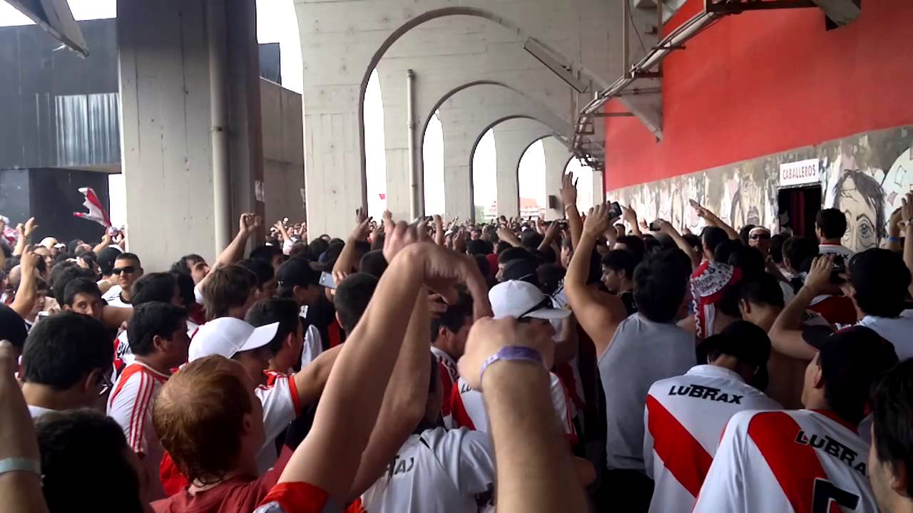 Varios contra Bosta 2012 (Previa)