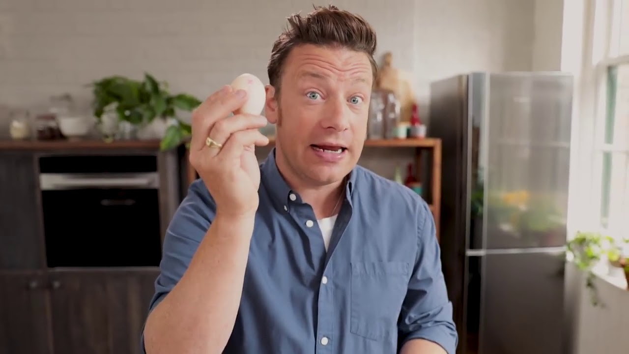 Jamie Oliver makes Porkhetti (YTP)