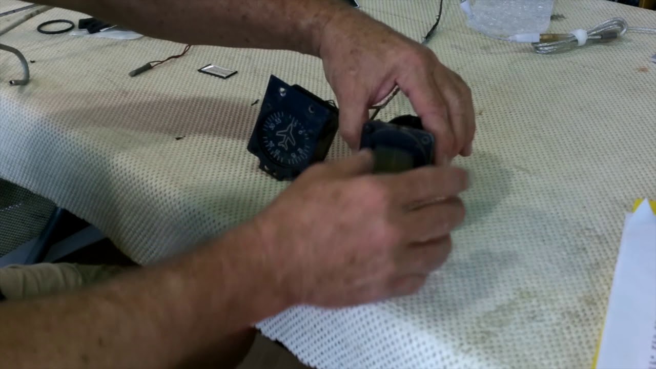 Vertical Card vs Wet Compass - Grumman Style
