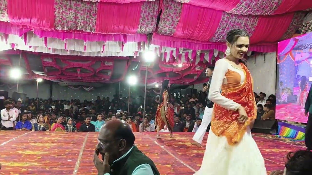 Nidhi gamit aadivasi Yuva sammelan akkalkuva ka14.1.26