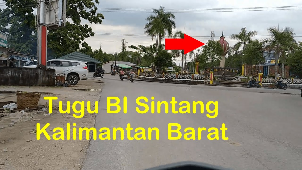 SUASANA PAGI DI KOTA SINTANG, KALIMANTAN BARAT