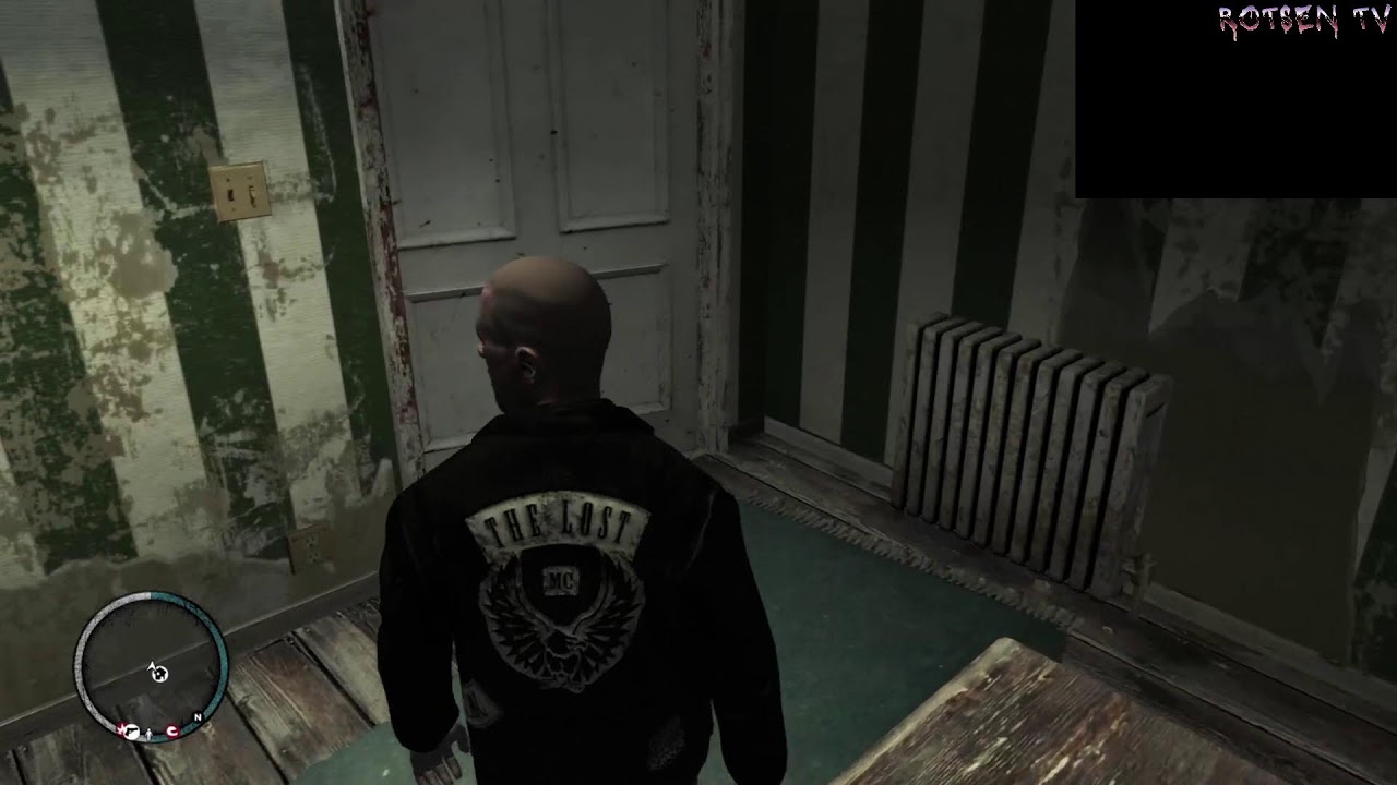 Playing GTA IV
