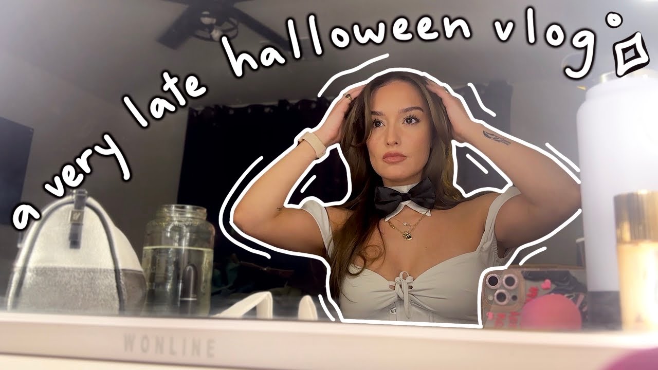 horror reads and costumes | october vlogging