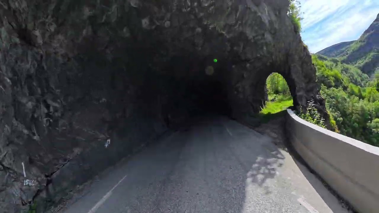 Har du pr&oslash;vd Bergsdalen p&aring; MC, kan sterkt anbefales #motorsykkel #motorcycleadventure #insta360x5