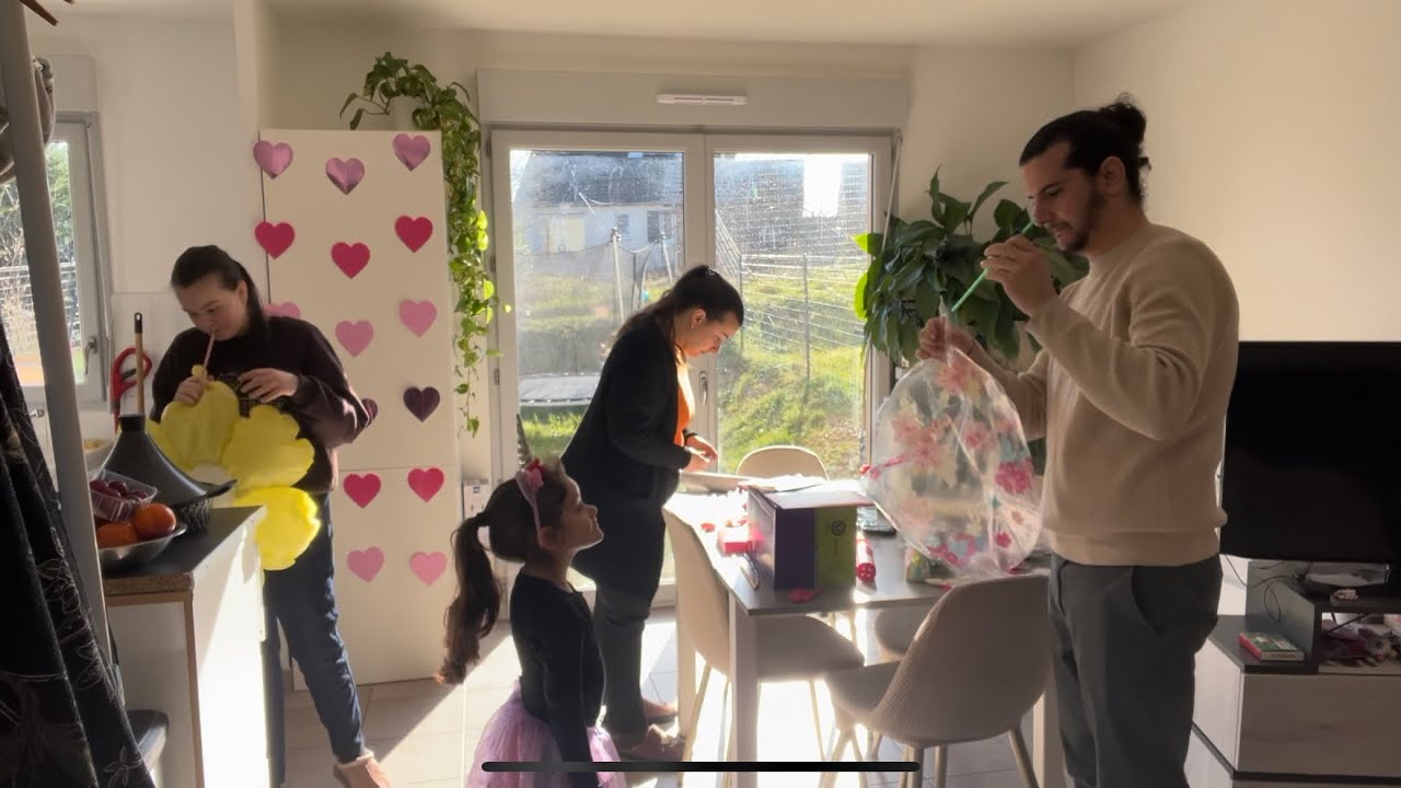 Anniversaire de Léna & Thiziri 🎉 Petit vlog déco, gâteaux et cadeaux !