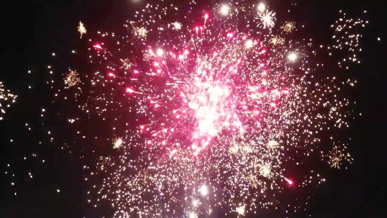 Sledgehammer 300 sh Legacy Brand Wolff Vuurwerk 2519
