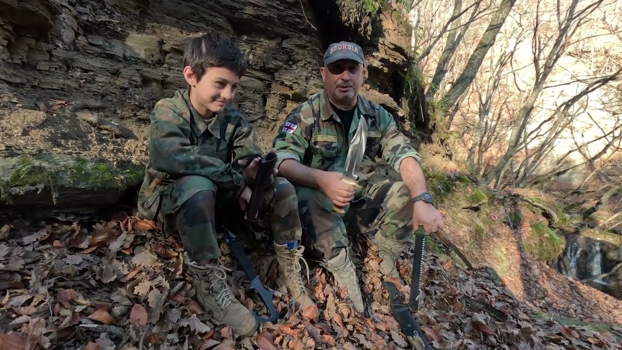 სალაშქრო დანის არჩევა