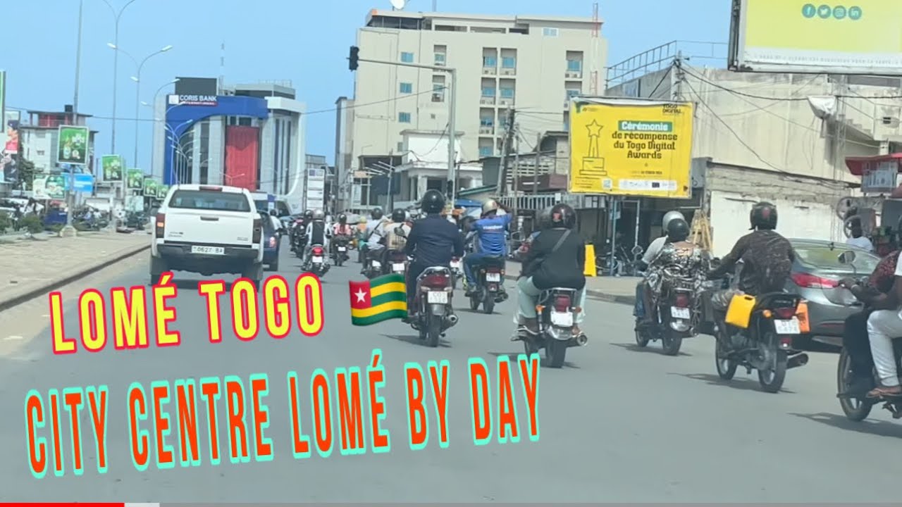 Lomé Togo Vlog#21 - Lomé by Day City Center