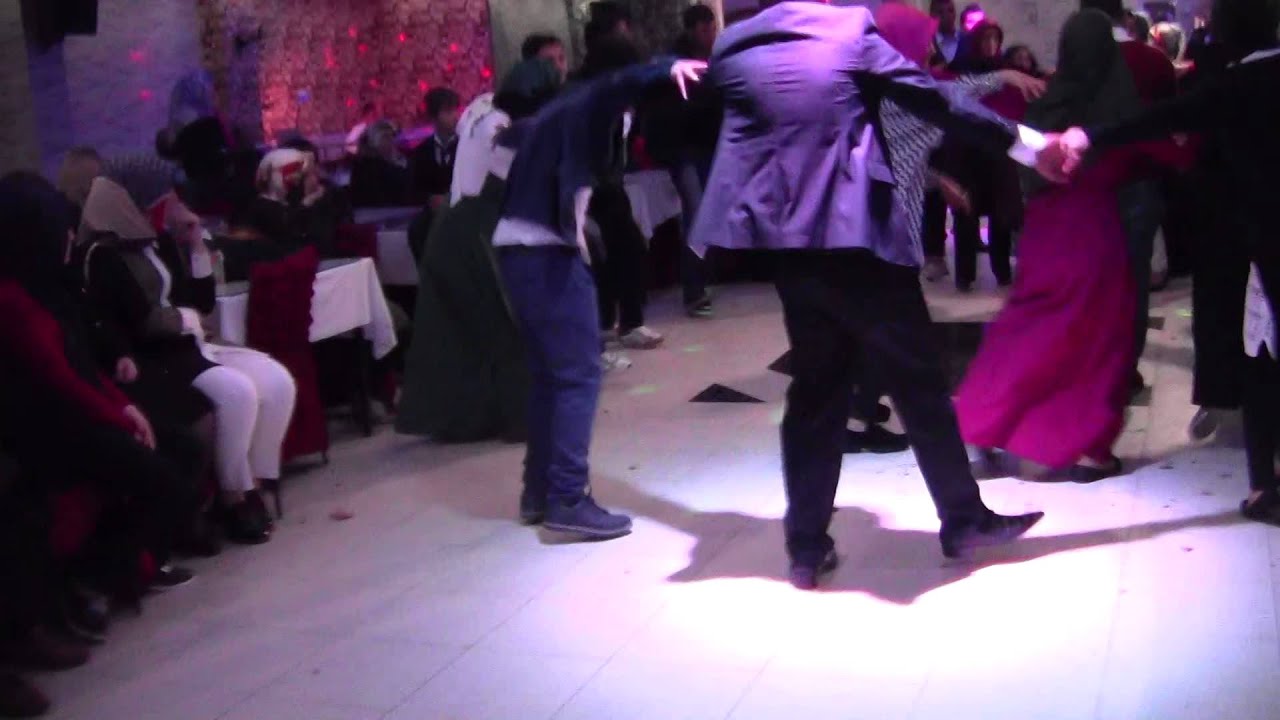 yaşar yılmaz 66 mustafa ve narın nişani 5 daka cekılmişdi halay