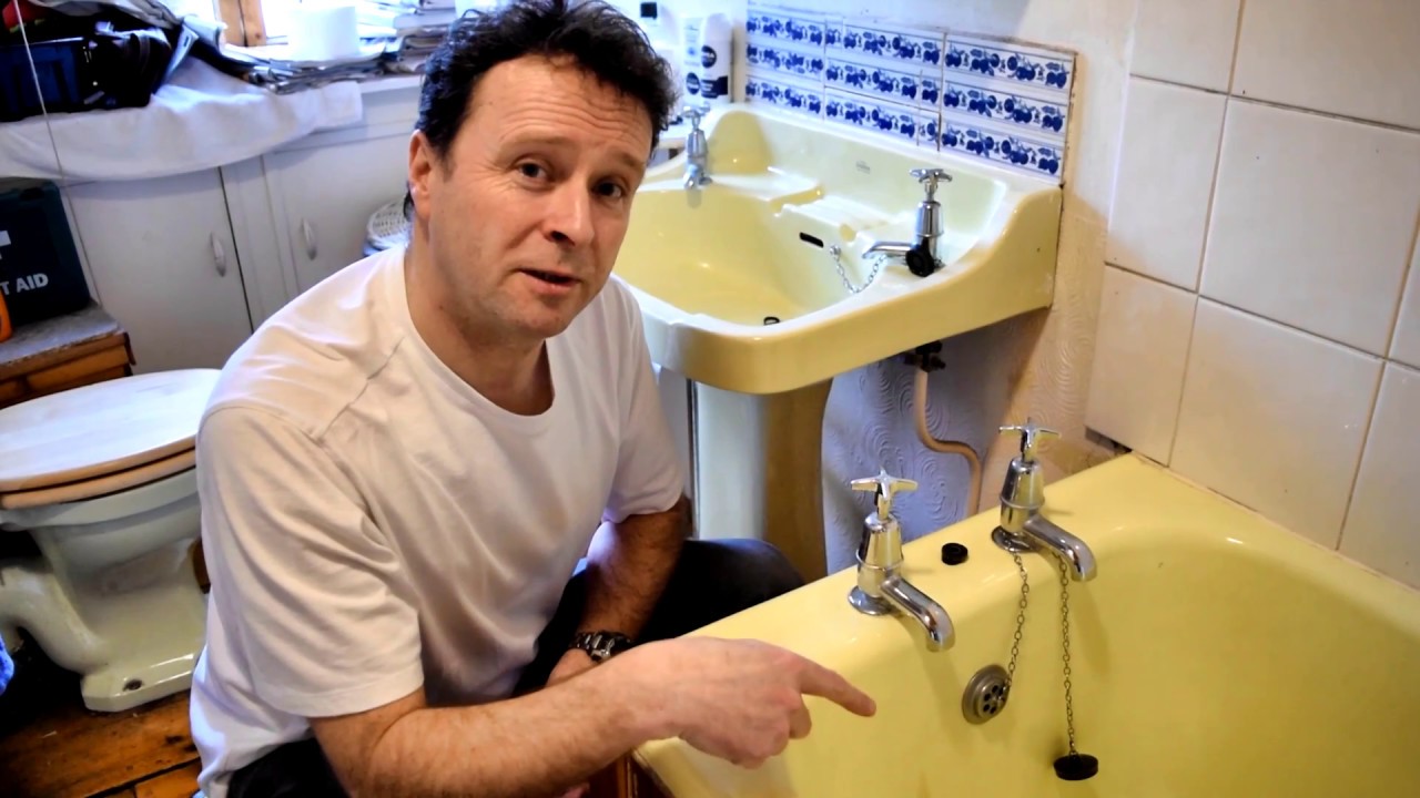 Change a tap washer