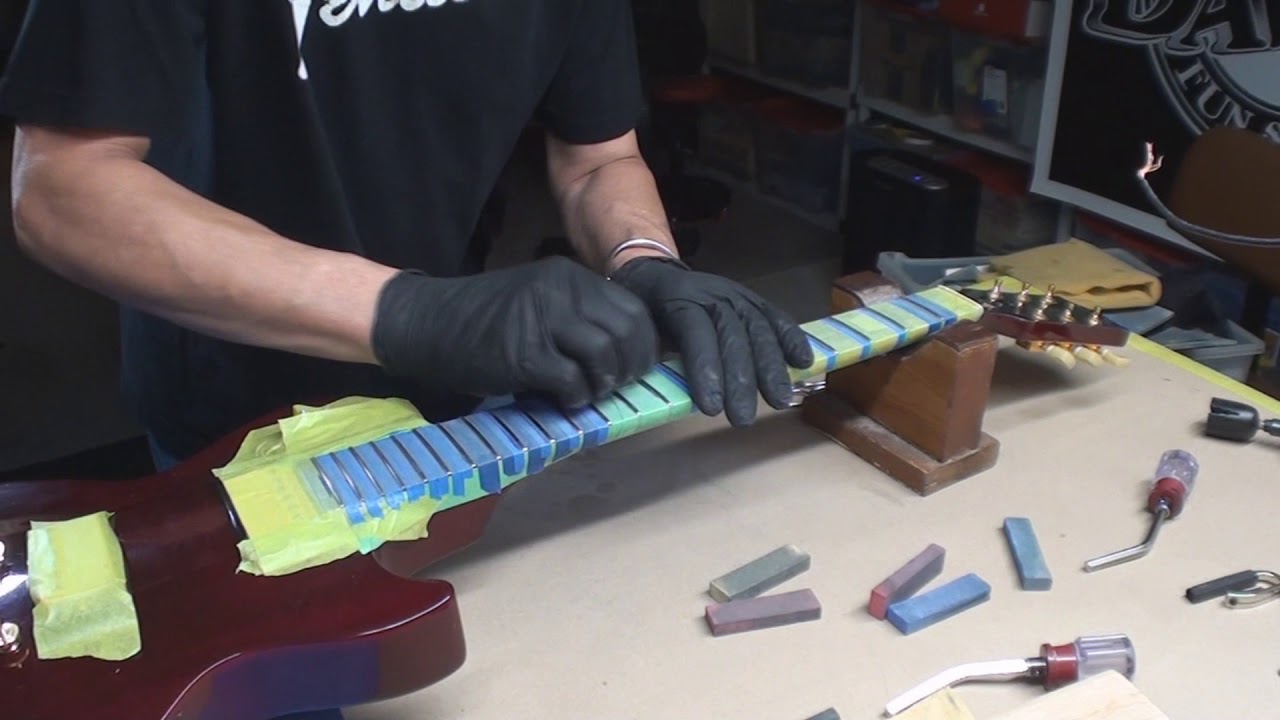 Gibson Les Paul Studio Needs Much Much Help