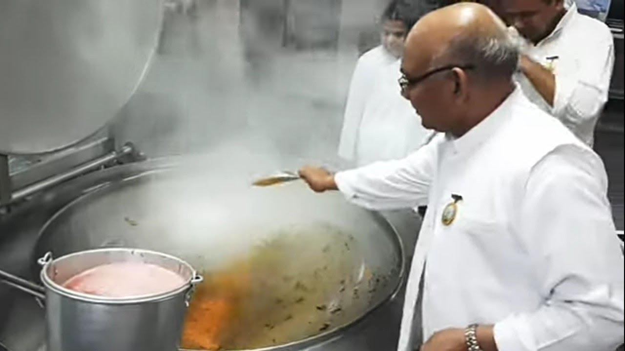 ब्रह्मा कुमारी बिग किचन शांतिवन माउंट आबू राजस्थान/ Big Kitchen Shantivan Mount Abu Rajasthan.