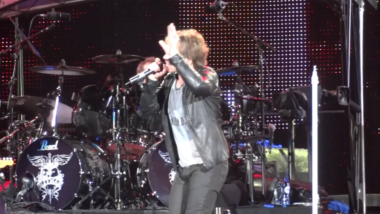 Bon Jovi - These days - San Sebastian 29-07-2011