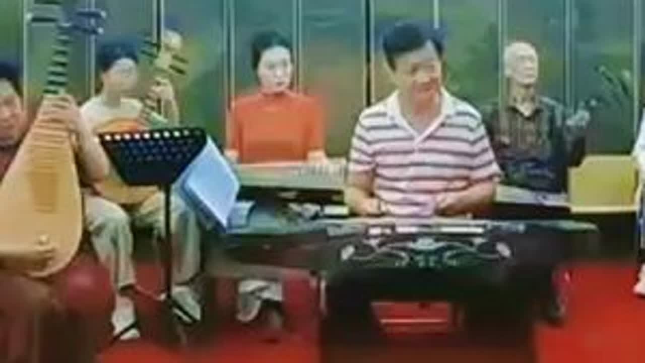 《柳青娘》领奏郭粦书 古筝张露丹星海音乐学院博士莅汕溥采潮乐