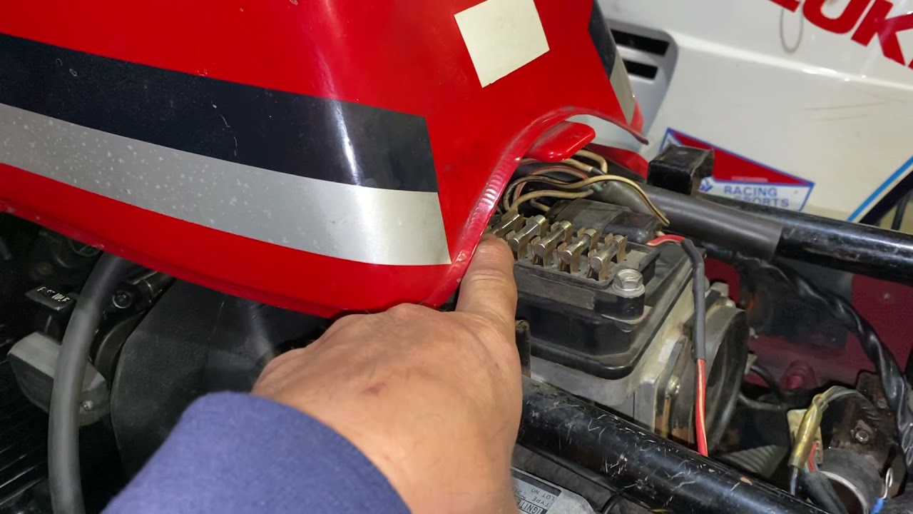 Gpz1100B1 fuel and starter switch not working