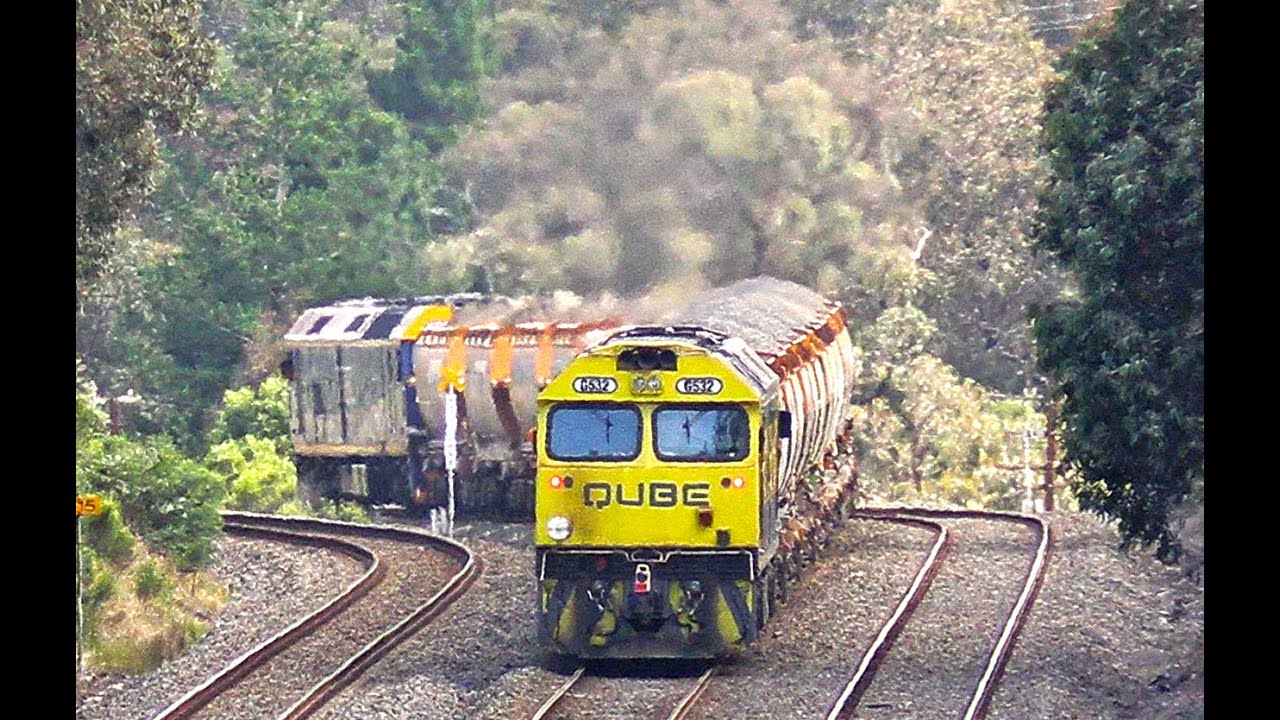 G532 PUSHING THE STALLED APEX over the hill!