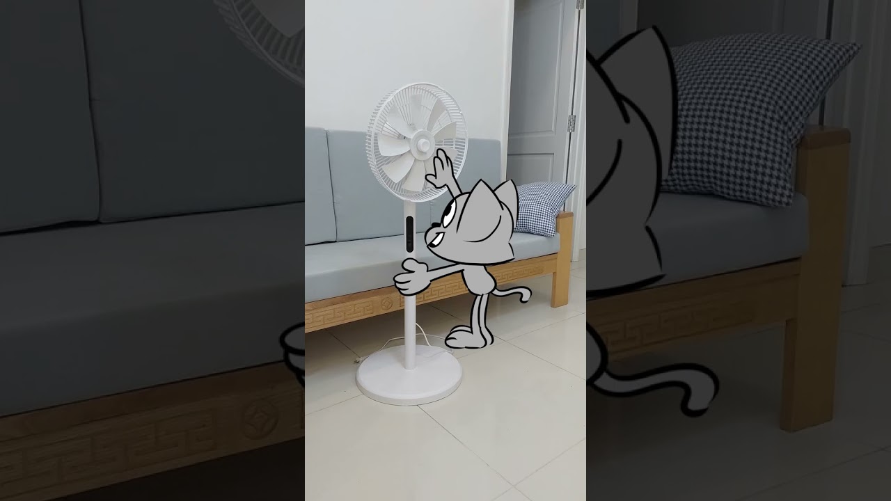 Mila in real life (Part 2) - Electric fan 😆😆😆