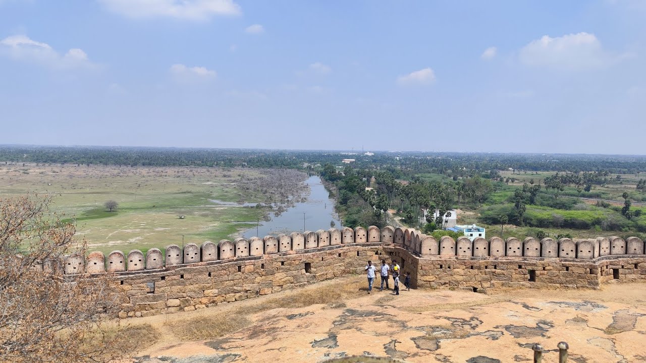 புதுக்கோட்டை வழியாக திருமயம் கோட்டை / குகைக் கோயில் Thirumayam #travel #bike ✨✨ March 2024
