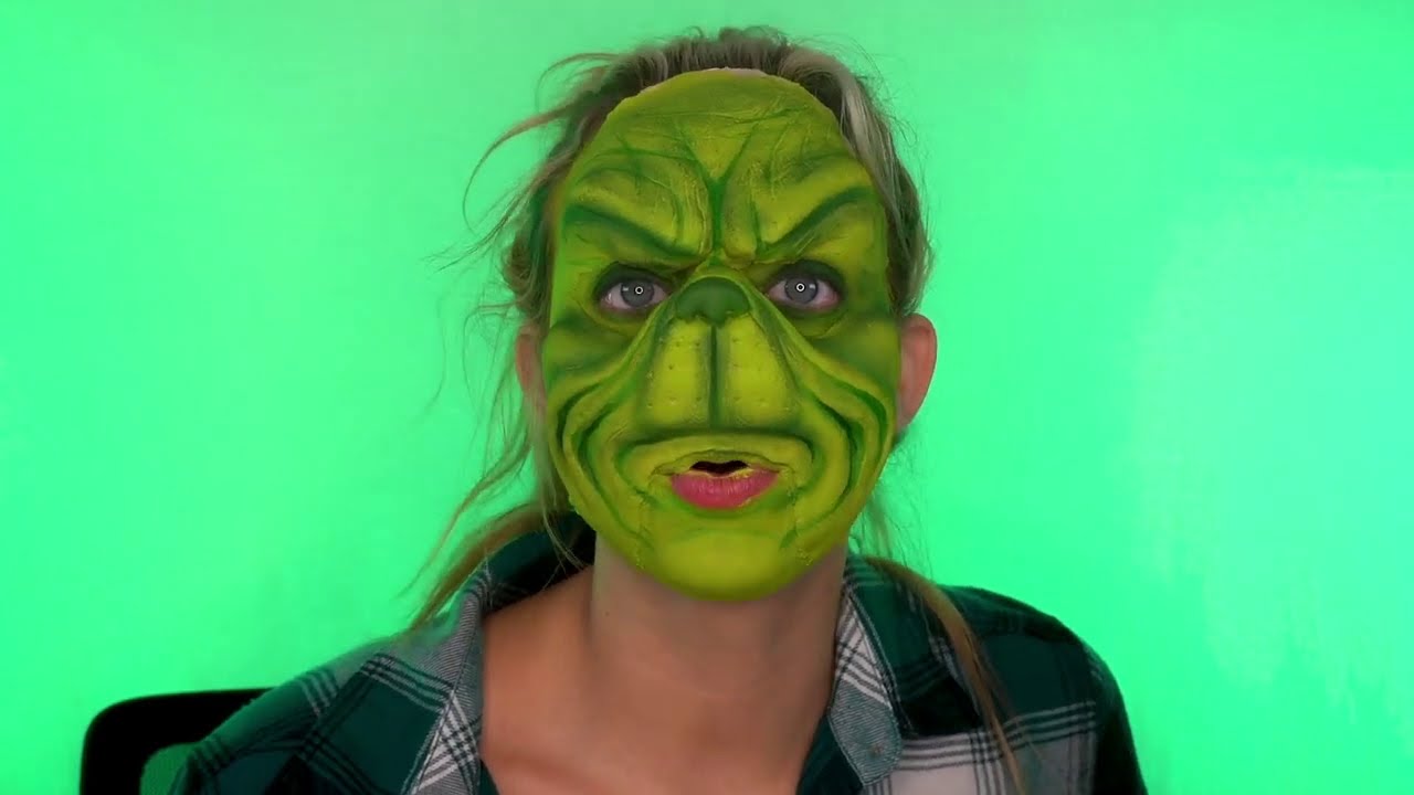 Turning Myself Into THE GRINCH using SFX Makeup