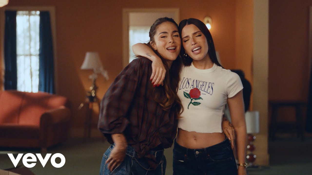 Zhamira - c&oacute;mo fue? (Official Video) ft. Greeicy