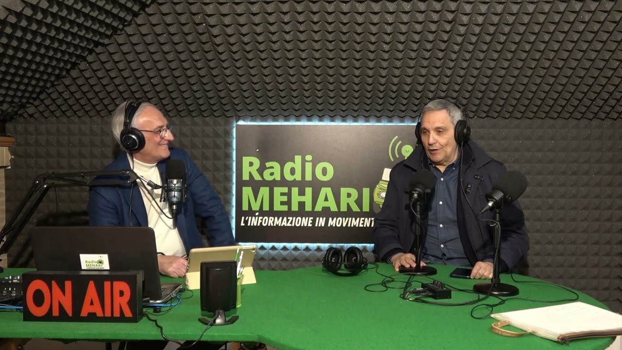 “Volver. Ritorno per il commissario Ricciardi” è il nuovo romanzo di Maurizio De Giovanni.
