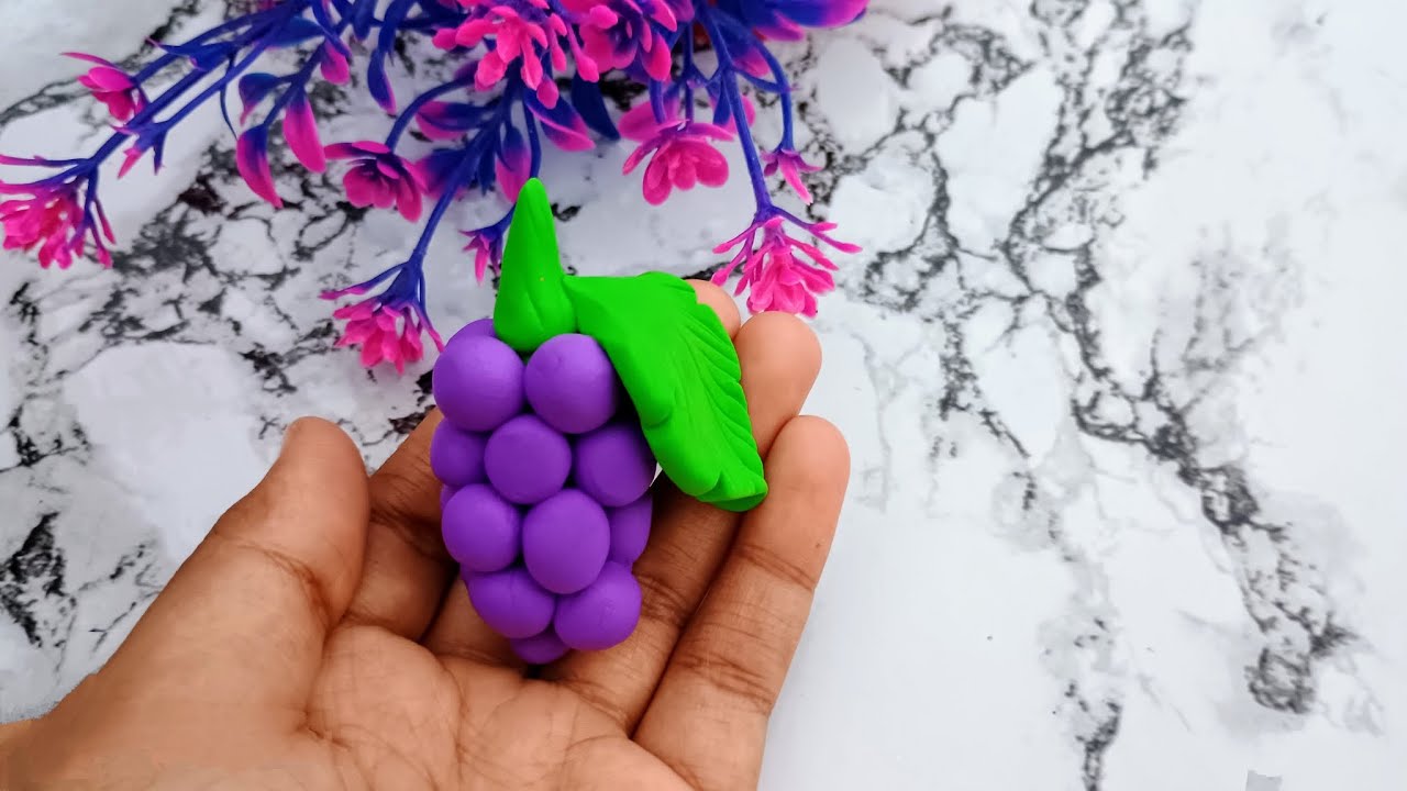 How To Make Grapes with Clay 🍇|| Clay Fruits #diy #clayart #howtomake #fruits #viral #yt #video 