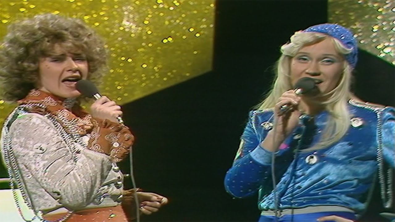 American Reacts to Top of the Pops (#18)