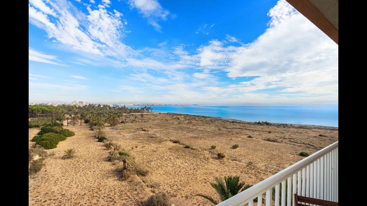 Oportunidad:  Apartamento Con Vistas Preciosas  Al Mar y a la Cala Ferry  Punta Prima- Torrevieja