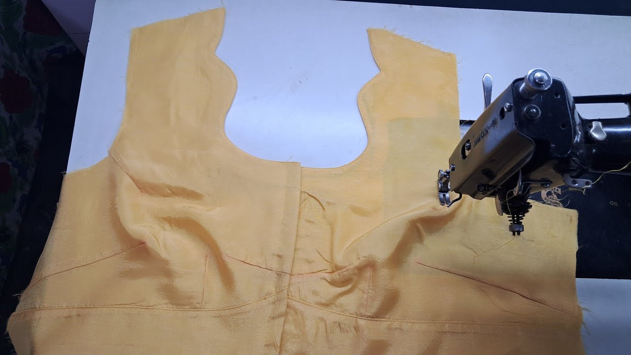 Blouse front neck stitching