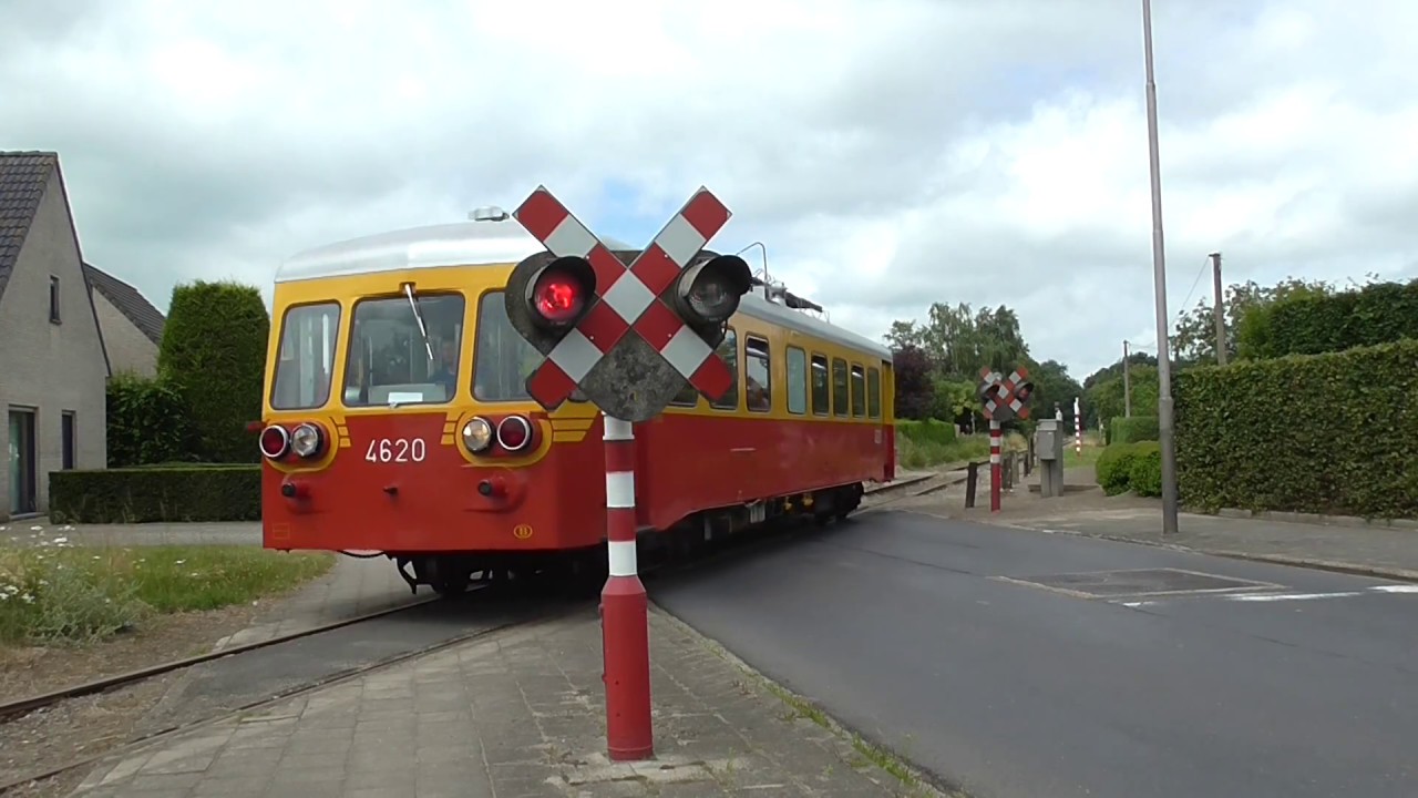 Spoorwegovergang Eeklo/ Passage a Niveau/ Railroad-/ Level Crossing/ Bahnübergang