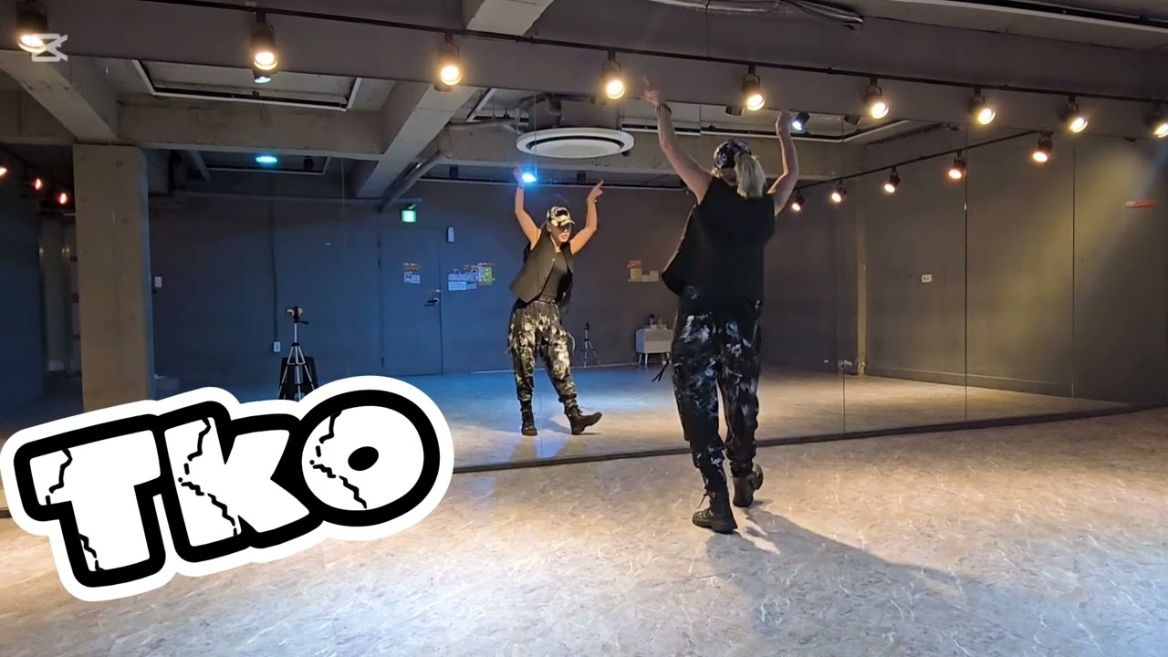 ☆다이어트댄스☆  lve [아이브]  TKO 포인트안무+쉽지만운동량있게😅😅😅