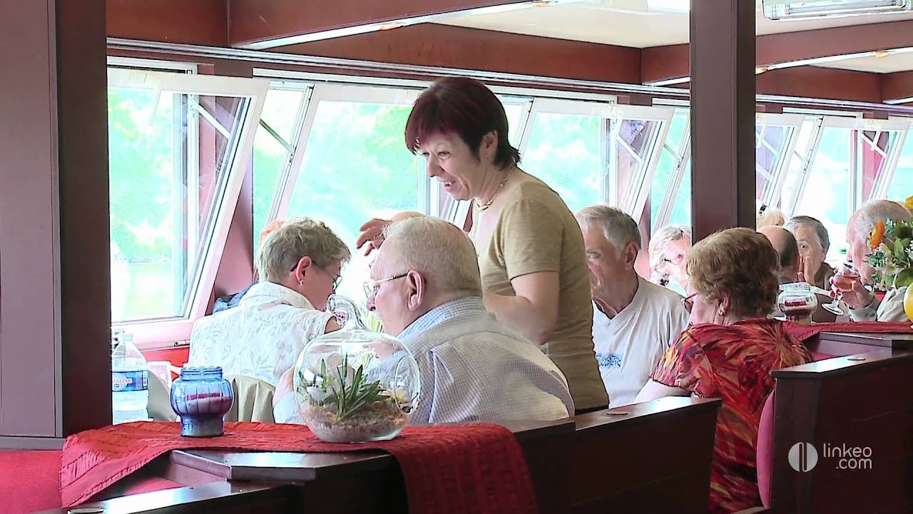 Le Lorraine Fluviale : Bateau Restaurant Croisières sur la Moselle à Metz 57