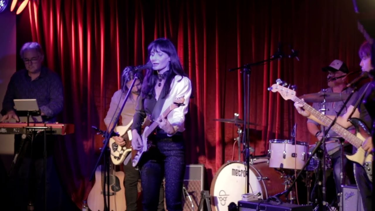 Kid (live at Django) - The Album Show (Pretenders cover)