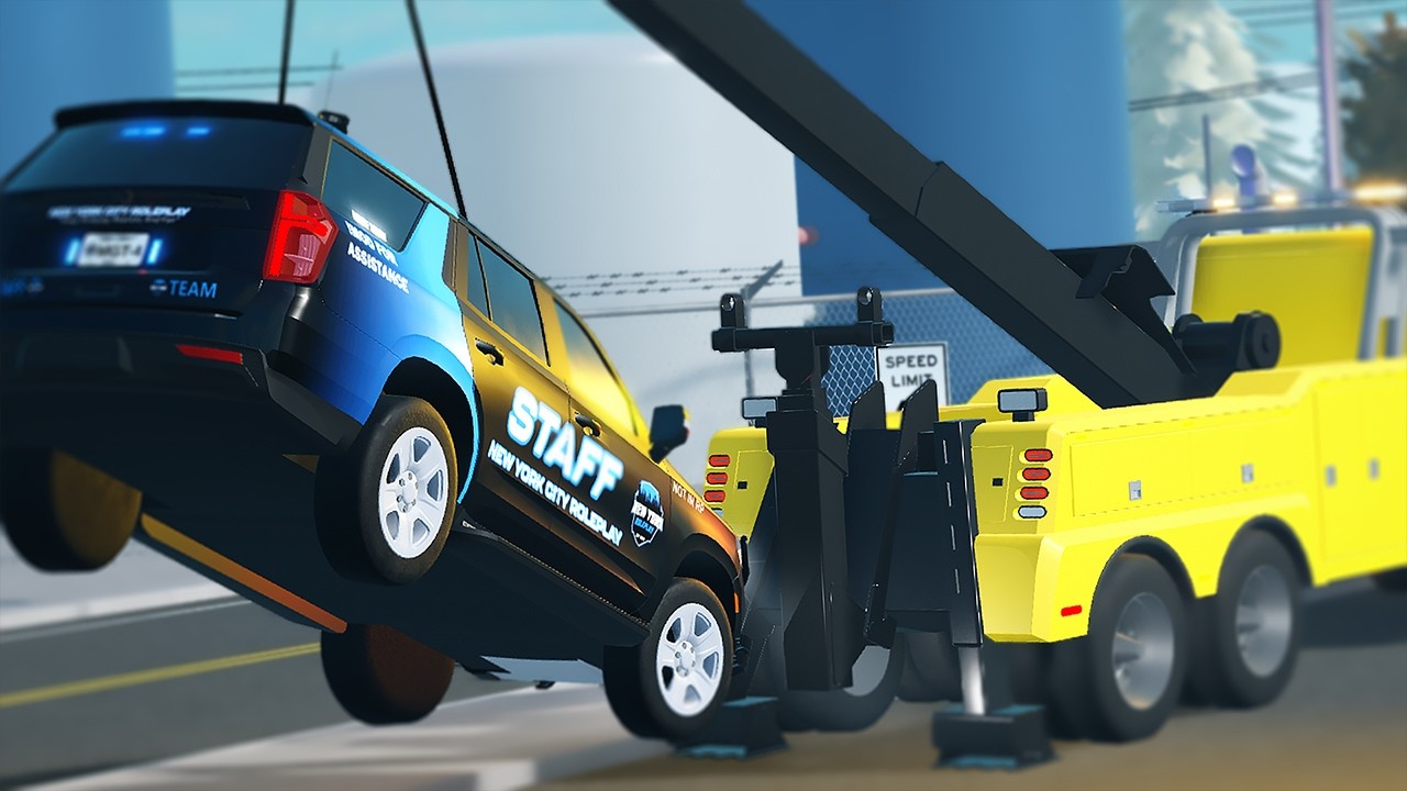 Trolling a Roblox Roleplay Server with a Tow Truck!