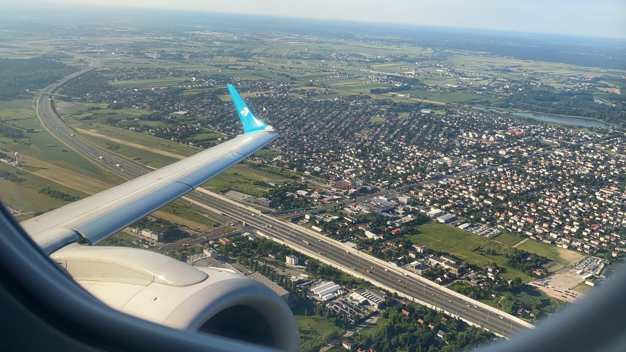 Air Dolomiti Embraer ERJ195 Sunny Morning Takeoff from Warsaw Airport (WAW)