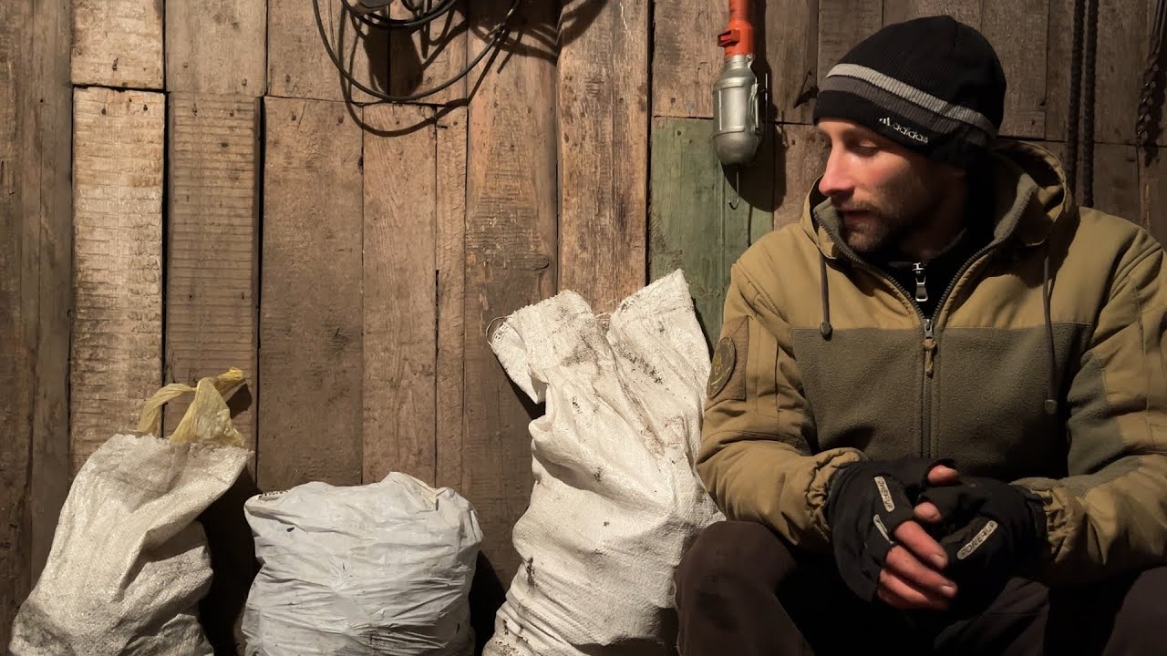 Зібрав тонну металолому, прибираючи в селі | Місяць важкої роботи заради чистоти та порядку.