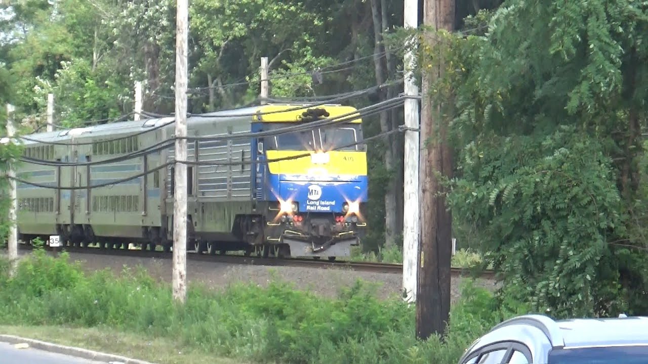 Good K5LA Horn - LIRR 410 EMD DE30AC Leading Double Decker Trains Compilation