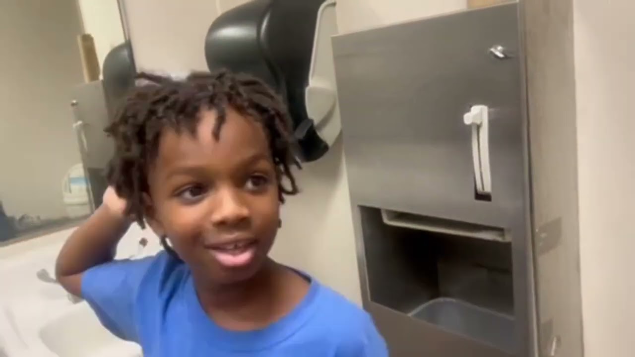 A failed hand dryer review at Walgreens 