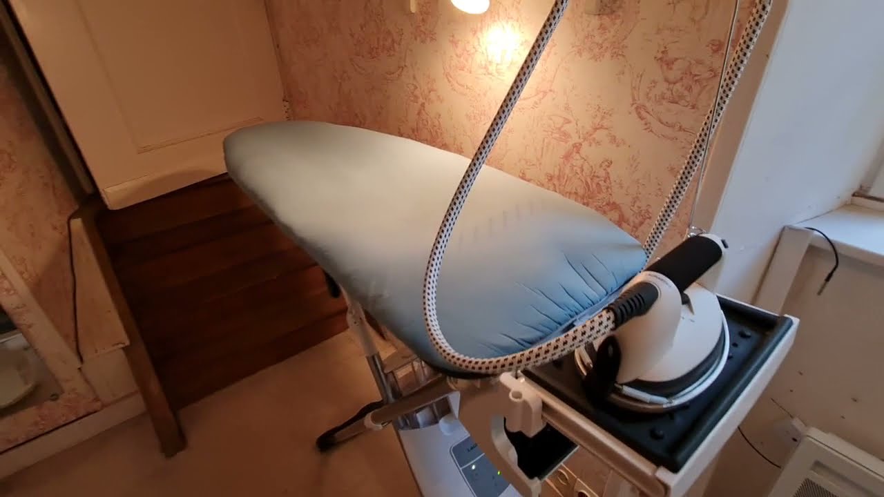 Laurastar S Pure Système de repassage, Très bonne table à repasser tout en 1