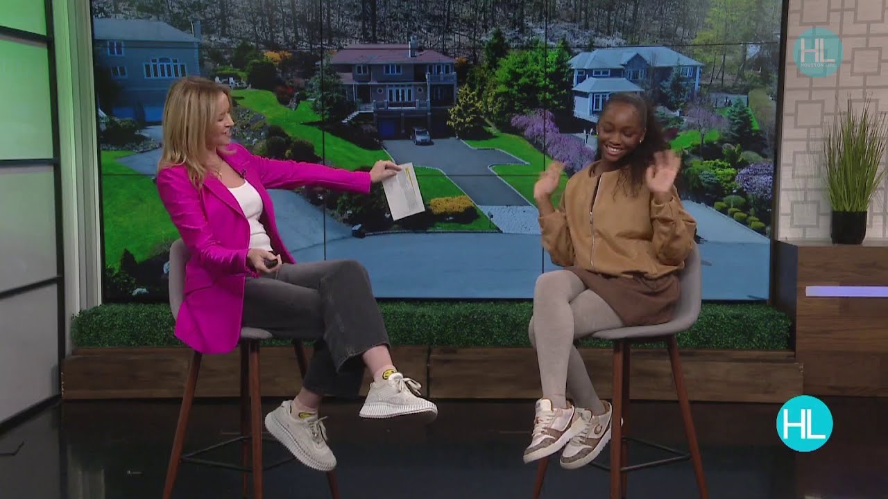 🎬 From Houston to a Seth MacFarlane Christmas party: Kyrie McAlpin talks 'The Burbs'