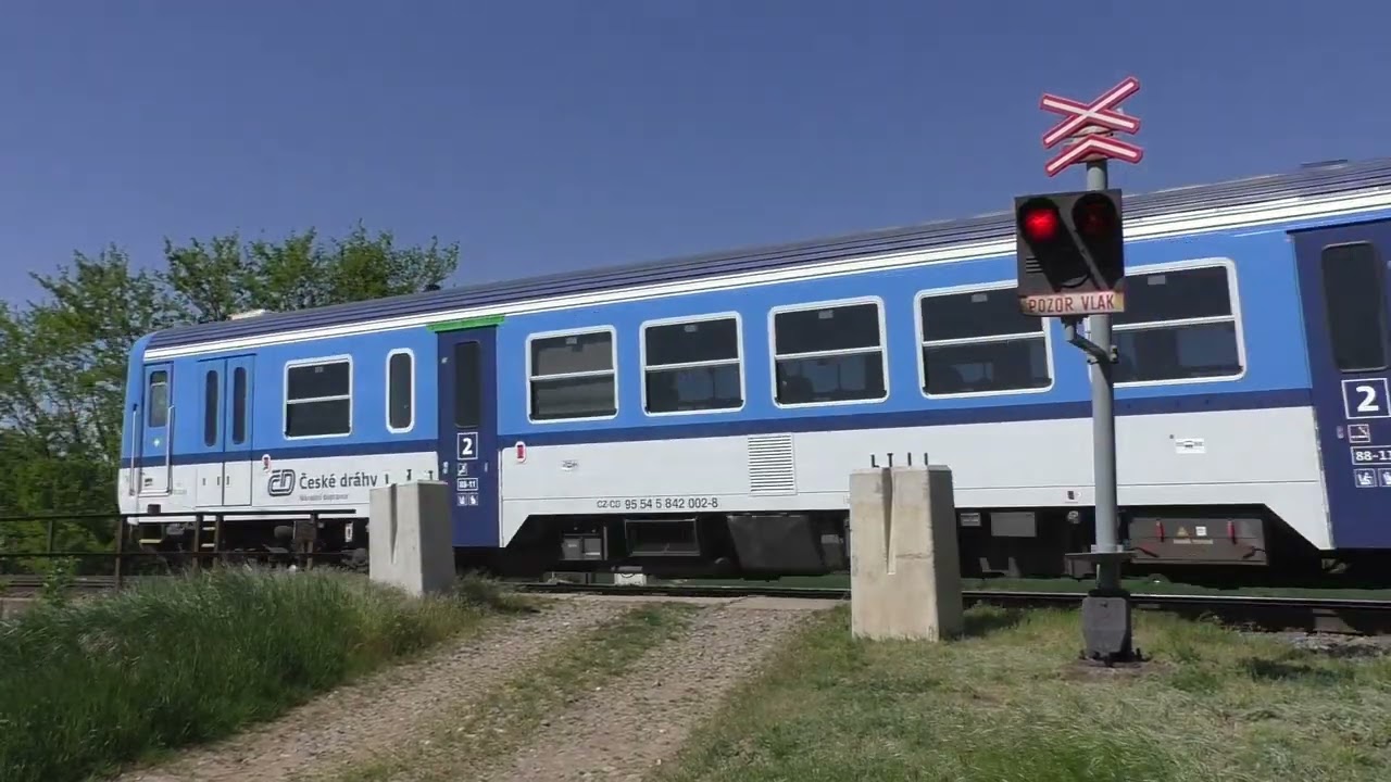 Železniční přejezd Bzenec/Veselí nad Moravou (CZ) - 9.5.2025 / Railroad crossing