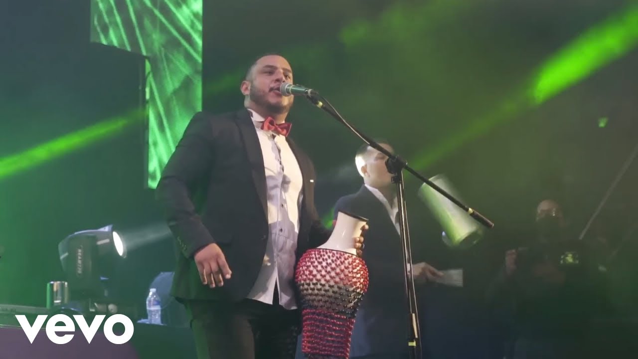 Tropicalisimo Apache - El Lagunero (En Vivo)