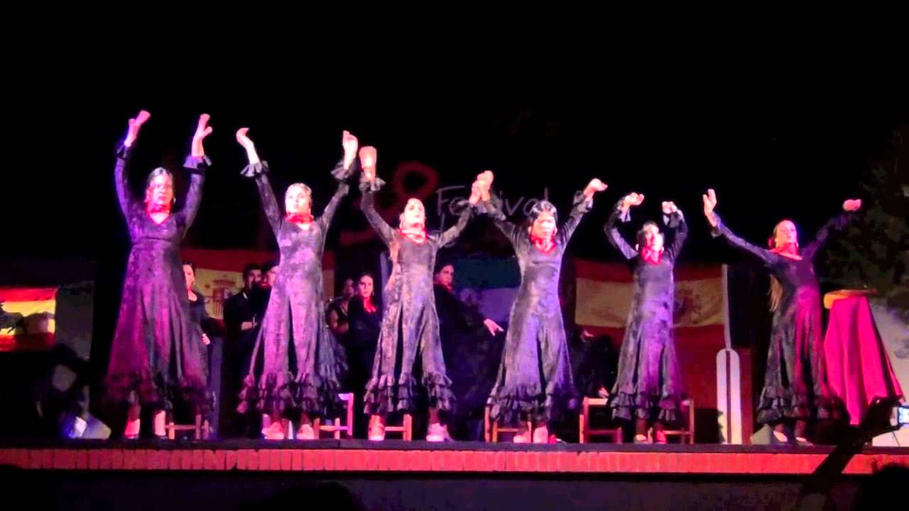 Escuela de Baile Flamenco PEÑA DE CANTE JONDO MOGUER - Capote de Fantasía