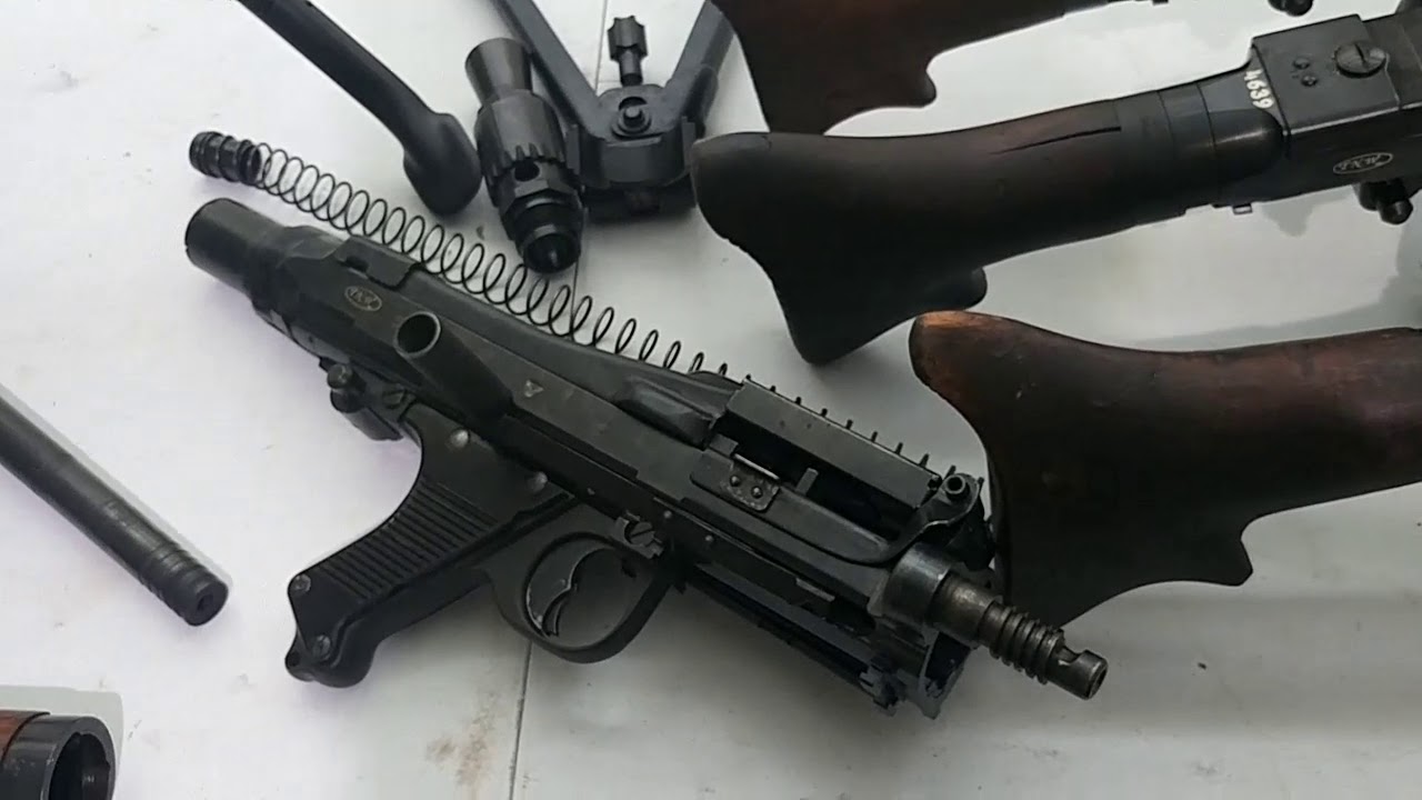 Overview of 4 NEW TNW WWII MG34 8mm Semi belt fed machine guns