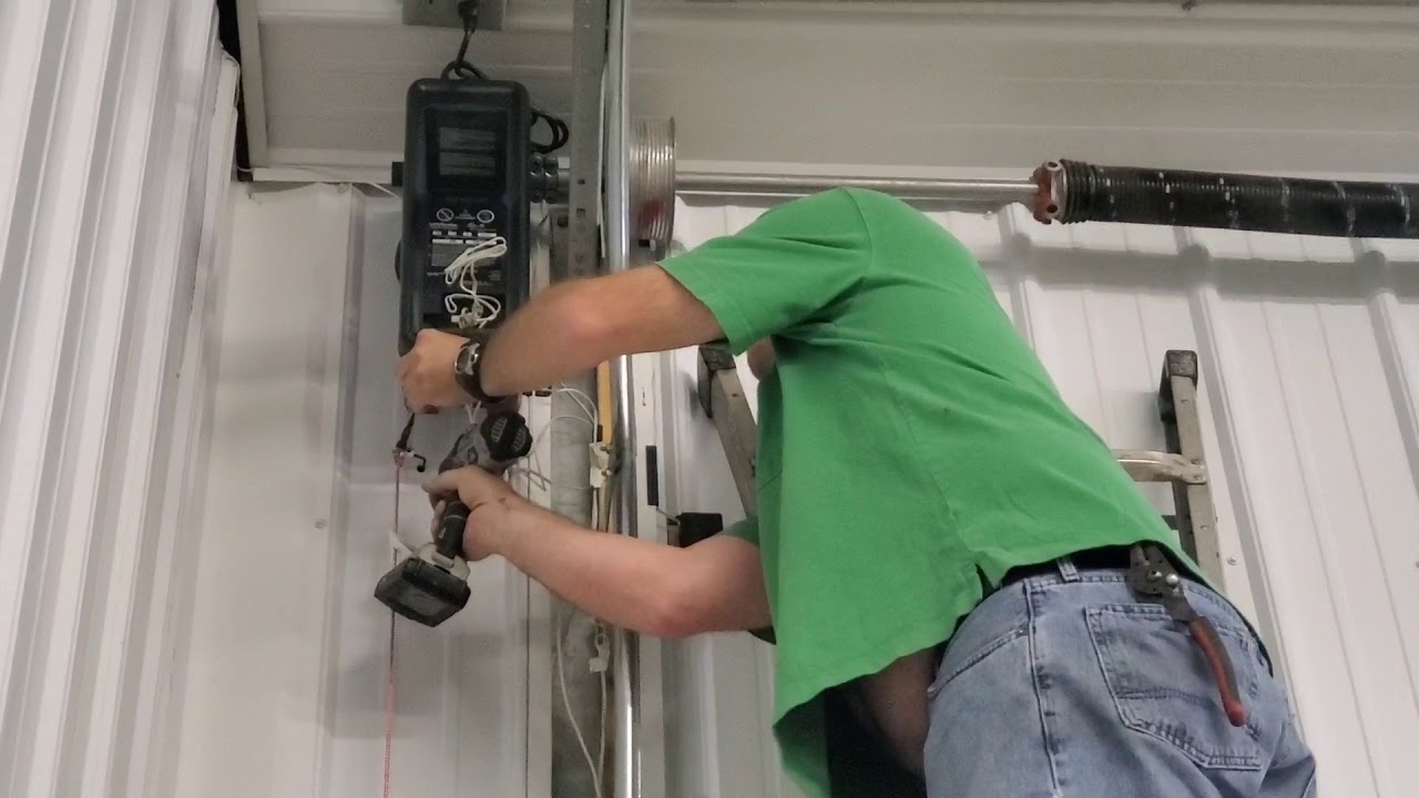 Extended Range Garage Door Opener Antenna by KC9ZXE