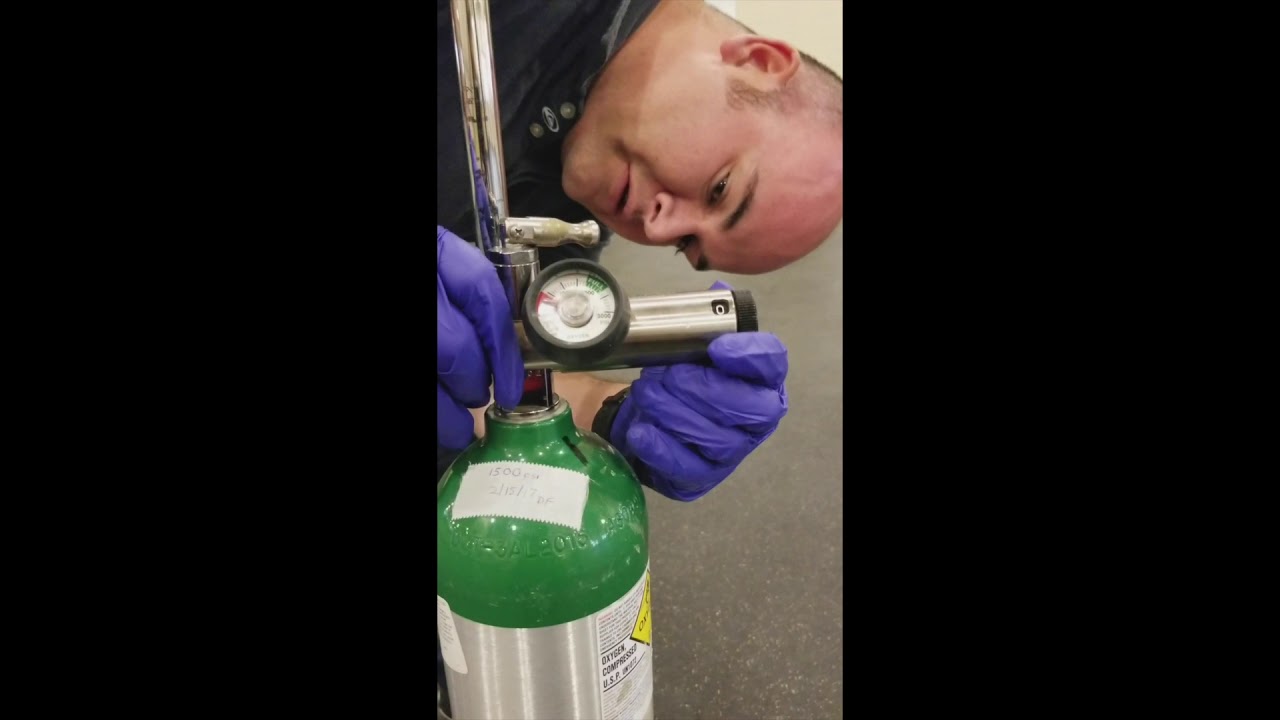 Mad River Ski Patrol - Set Up and Use of Oxygen Tank