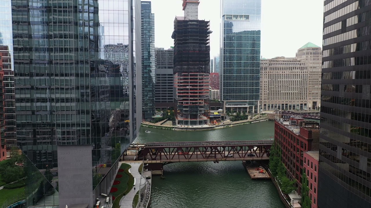 Chicago river drone video. Chinatown to lake Michigan