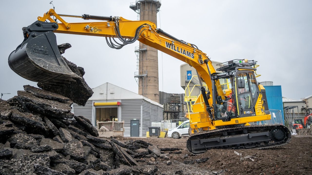 Williams construction's New JCB 145XR